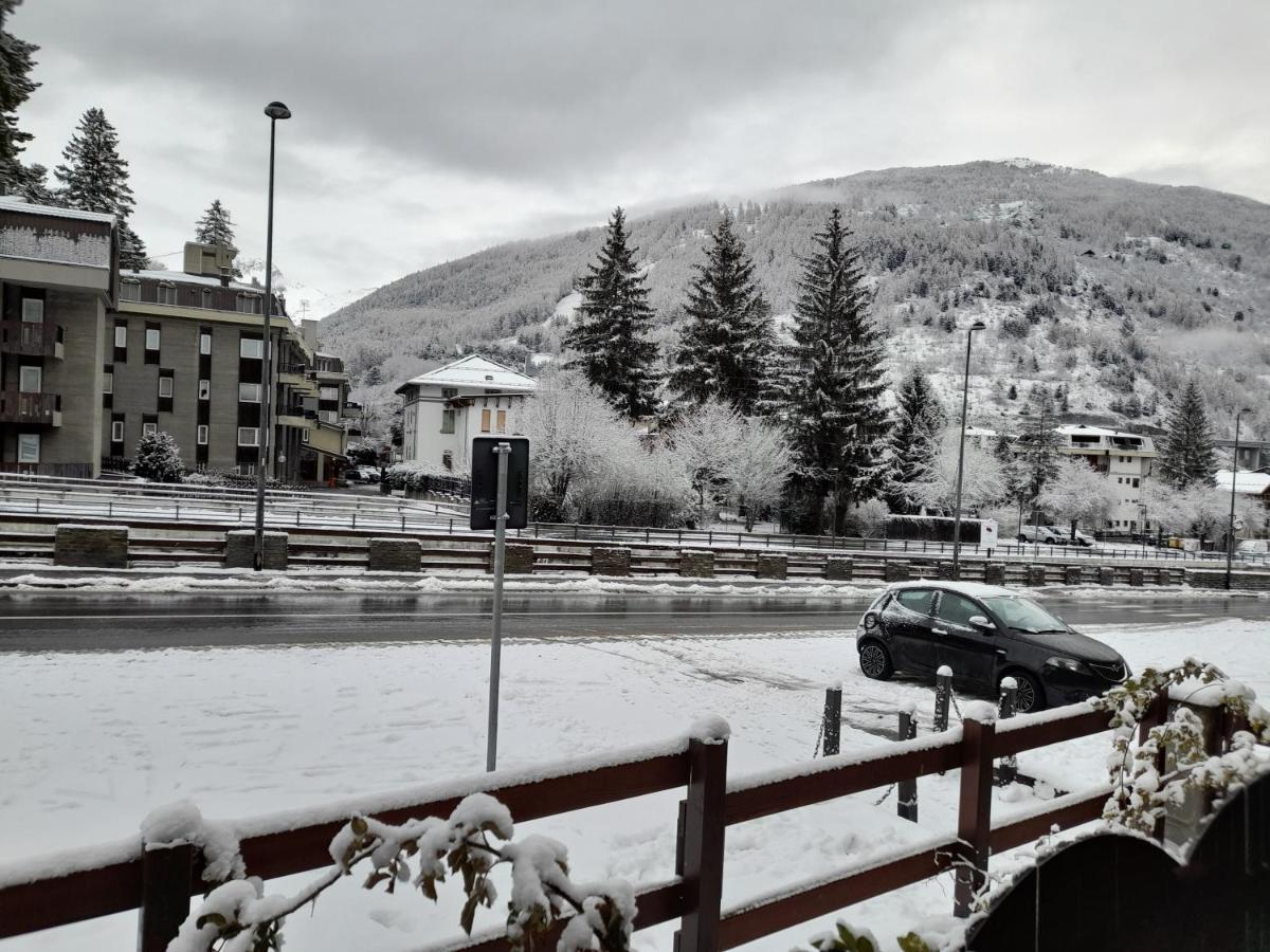 Einaudi 9 Apartment Bardonecchia Luaran gambar